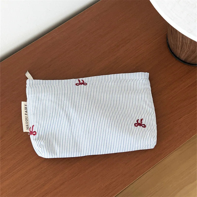 Embroidered Bow Gingham Mommy Pouch