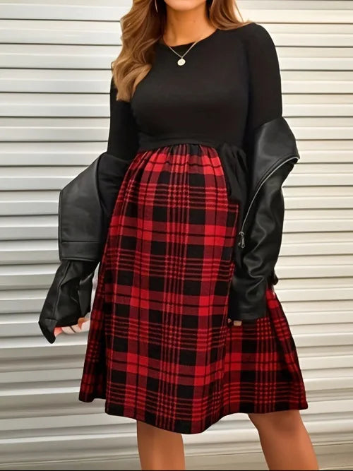 Plaid-Skirt Long-Sleeve Maternity & Nursing Dress