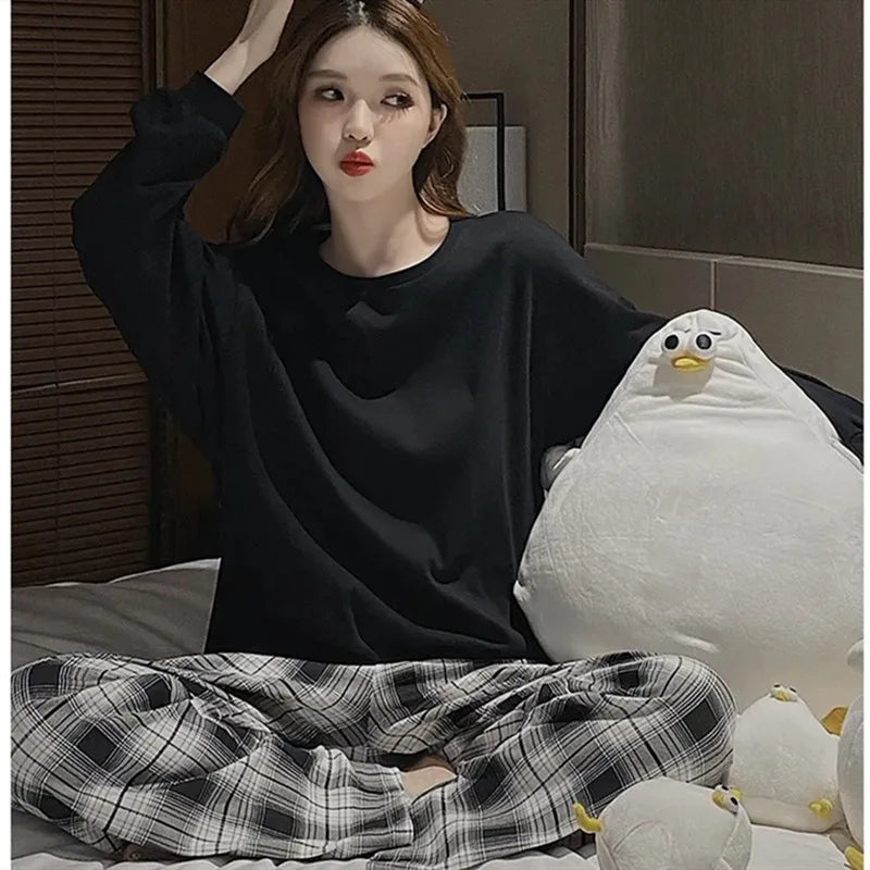 Plaid Nursing Pajama Set (Plus ) in Black Plaid – maternity pajamas