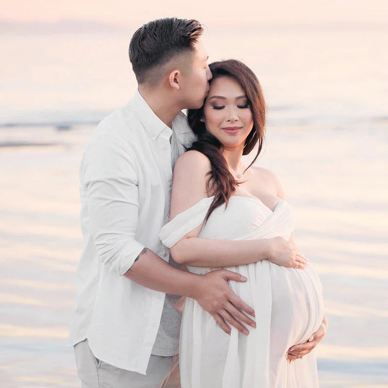Lace & Chiffon Split-Front Maternity Photoshoot Gown