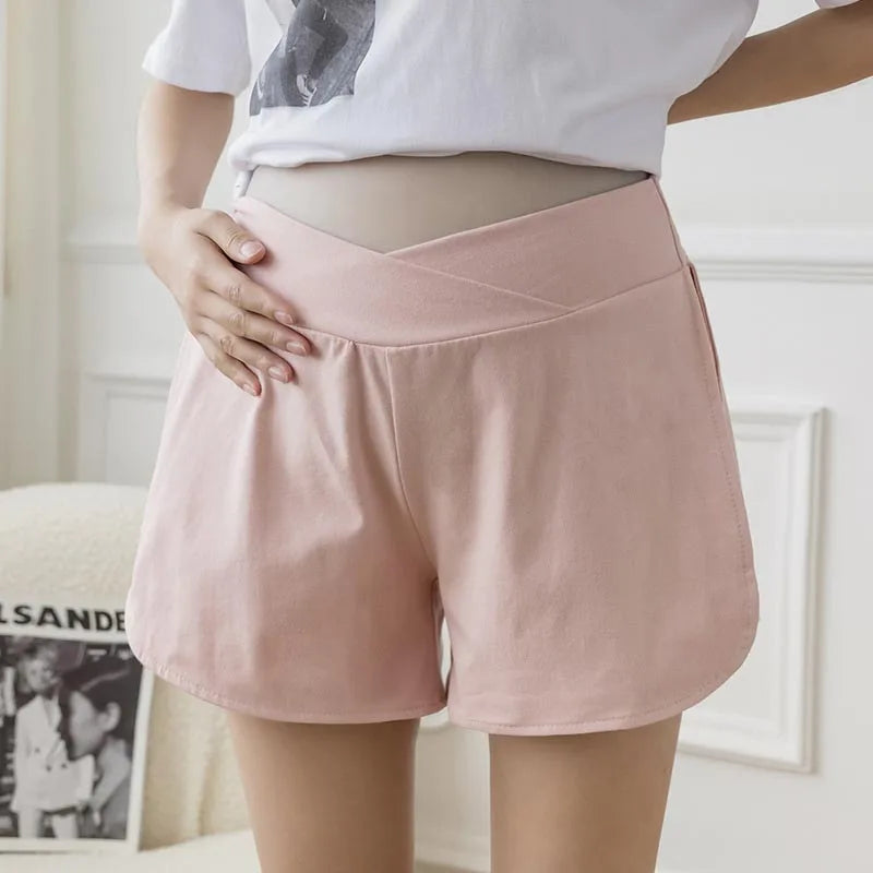 Low-Waist Wide-Leg Maternity Shorts