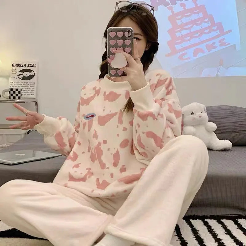Plus Size Coral Velvet Pajama Set